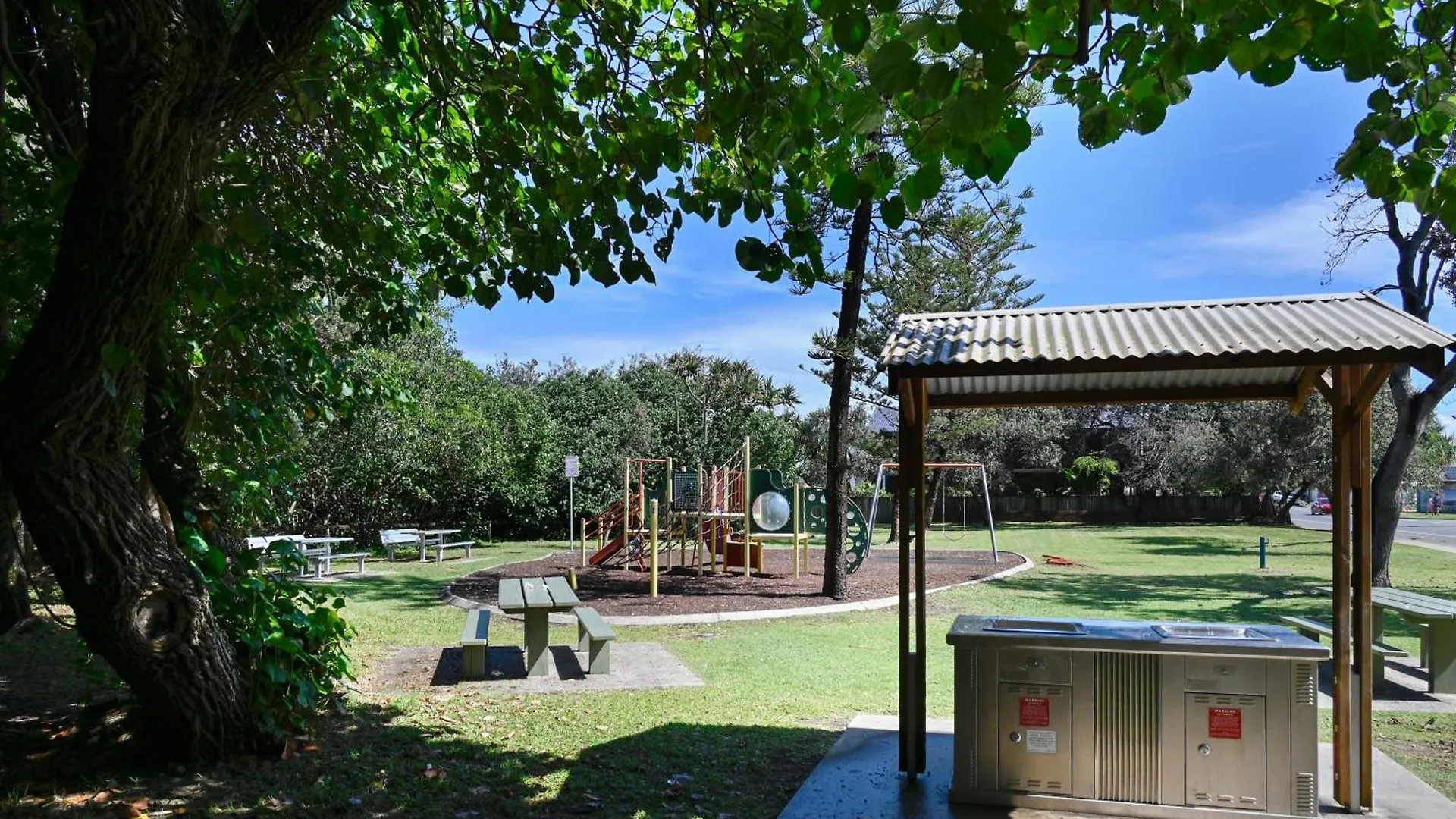 Holiday home Beach House Getaway - Stylish, Kms Of Beach Za1 Buddina
